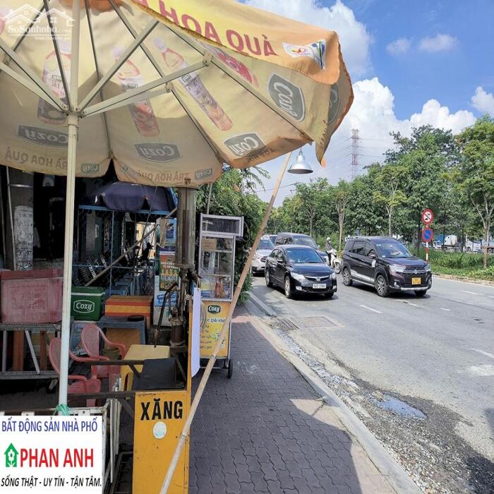 Hình ảnh Cơ hội an cư & đầu tư dòng tiềnn tại Trung tâm nhà mặt phố Quận 9 | 98 m² đất ( nở hậu tài lộc ), chỉ 8 tỷ.n.n. 4