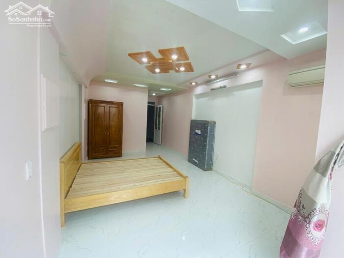 Hình ảnh Cho thuê nhà siêu đẹp tại Văn Cao ngay 193 9