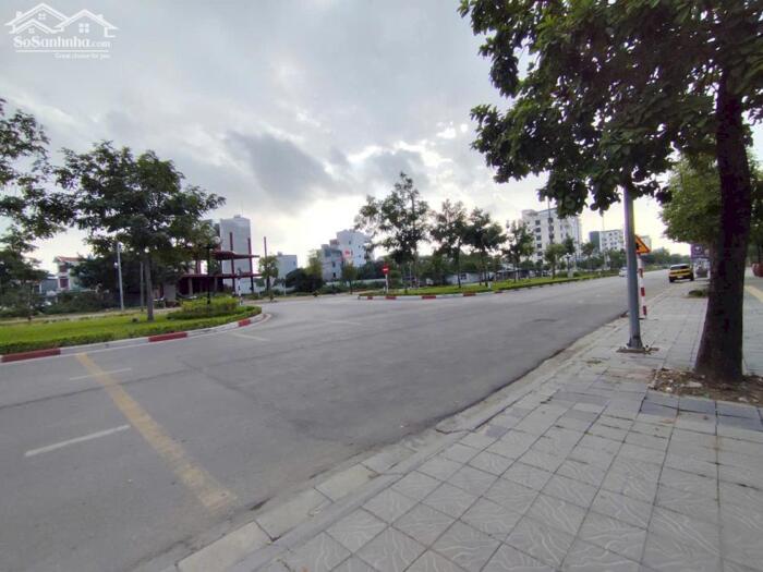 Hình ảnh Bán đất mặt đường Trường Chinh – trục đẹp nhất TP, kinh doanh mọi ngành 0