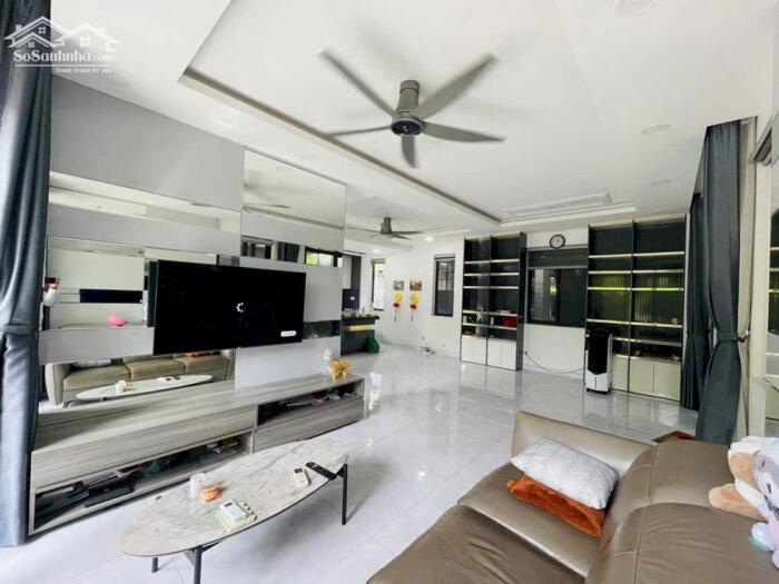 Hình ảnh BDS HVL [NC] Cho thuê Biệt thự sân vườn khu Valora Kikyo 3