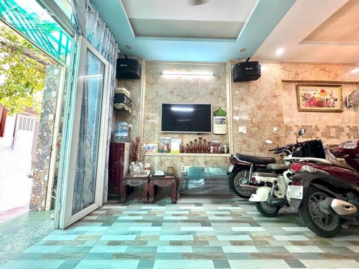 Hình ảnh Bán đất tặng nhà ngang 6m hẻm 364 Dương Quảng Hàm 132m2 tiện xây CHDV dòng tiền 13.5 tỷ 6