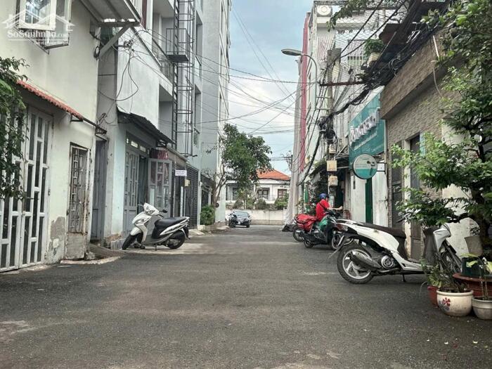 Hình ảnh Bán đất tặng nhà ngang 6m hẻm 364 Dương Quảng Hàm 132m2 tiện xây CHDV dòng tiền 13.5 tỷ 1