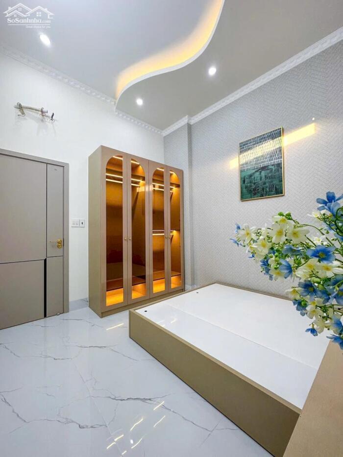 Hình ảnh Bán Nhà Trệt Lầu hẻm 388 đường Nguyễn Văn Cừ - cách KDC Đại Ngân 40m 14