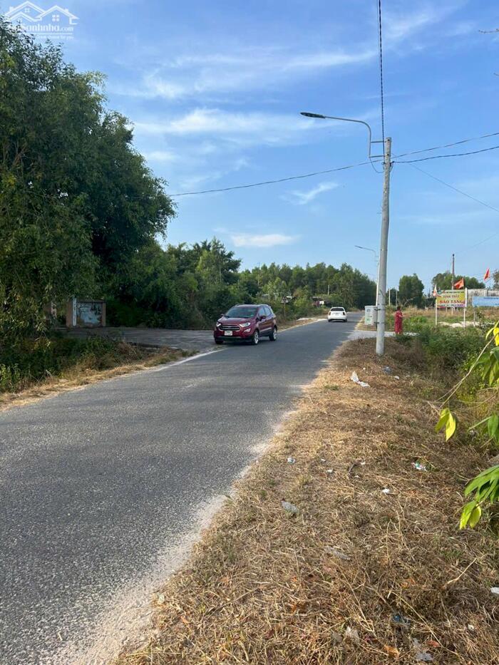 Hình ảnh 15x60(614m2) Cù Chính Lan Tân Bình LaGi Đường Nhựa Sát Trung Tâm Giá Rẻ 0