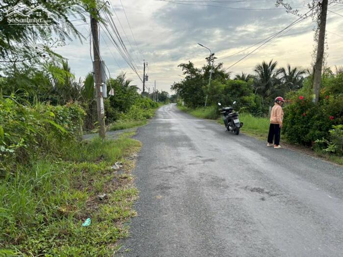 Hình ảnh Mua đất tặng nhà cấp 4 mt đường nhựa 9m xã Long Hựu giá rẻ 950tr 0