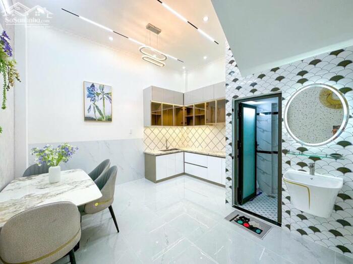 Hình ảnh Bán Nhà 1 Trệt 2 Lầu hẻm 11 đường Nguyễn Văn Linh 150m - Gần Trường ĐH Y Dược, ĐH Cần Thơ, BV ĐKTW 1