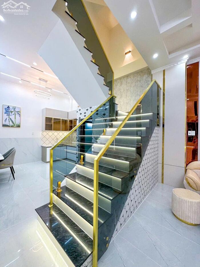 Hình ảnh Bán Nhà 1 Trệt 2 Lầu hẻm 11 đường Nguyễn Văn Linh 150m - Gần Trường ĐH Y Dược, ĐH Cần Thơ, BV ĐKTW 2