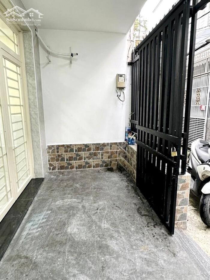 Hình ảnh NHÀ SÁT MẶT TIỀN TRẦN QUANG DIỆU, 69M2, NGANG 4M7, 3 PHÒNG NGỦ, NGAY TRƯỜNG HỌC, GẦN CHỢ, CHỈ 8.X TỶ 1