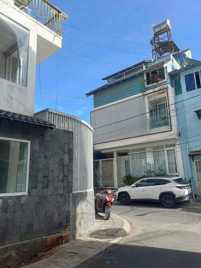 Hình ảnh BÁN NHÀ 2 MẶT TIỀN KQH PHAN ĐÌNH PHÙNG – PHƯỜNG 2 – ĐÀ LẠT DIỆN TÍCH 81M² – 1 TRỆT 2 LẦU – ĐƯỜNG 7M – GIÁ 13,5 TỶ 3