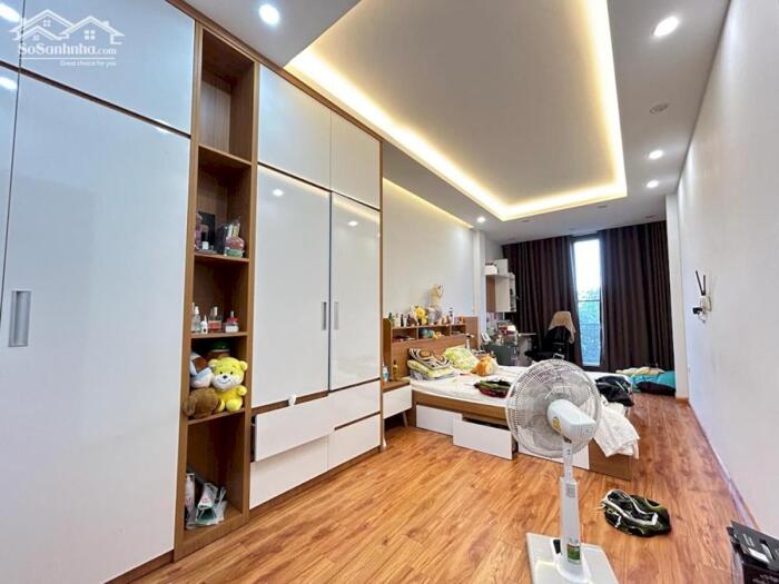 Hình ảnh Bán nhà Hoàng Hoa Thám 35m2 nhà mới kinh doanh tốt 2 thoáng nở hậu 13.5 tỷ 2