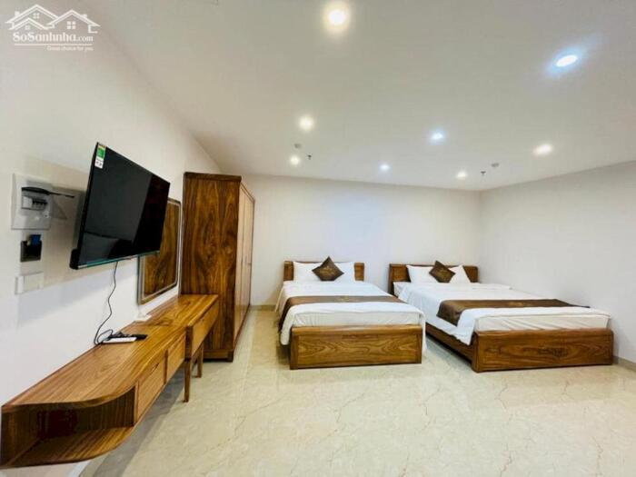 Hình ảnh Siêu Hiếm Mặt Phố Khu Yết Kiêu MT 7M 150M2 105 Tỷ 1 Sổ 1 Chủ Ô TÔ 2 Chiều 2