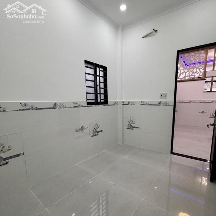 Hình ảnh Gần Tô Hiệu, 53m2, ngang hiếm 5m, tiện ở hoặc cho thuê giữ tiền, Nhà mới dọn vào ở ngay 2