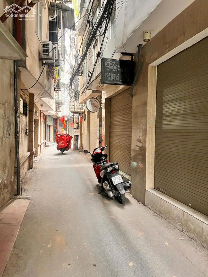 Hình ảnh NHÀ ĐẸP ĐÓN TẾT-Bán nhà ngõ 59 Phạm Văn Đồng 30m/ 5 tầng/ MT 4.1m chỉ 9.4 tỷ -LH 0987881444 1