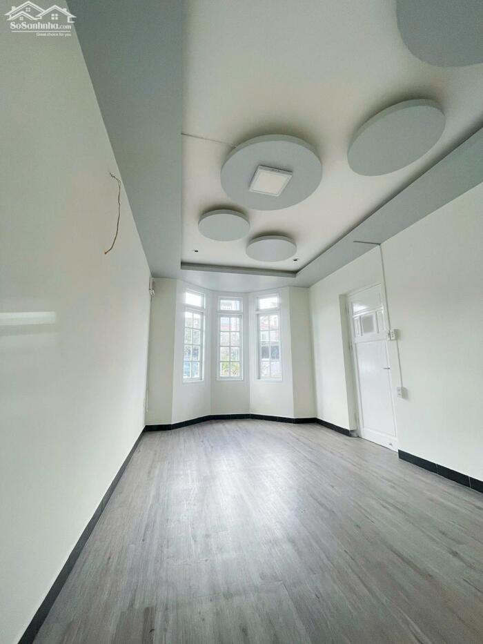 Hình ảnh BÁN NHÀ 2 MẶT TIỀN ĐƯỜNG NGUYỄN DU – TP. ĐÀ LẠT DIỆN TÍCH 267M² – 10 PHÒNG – GIÁ 11 TỶ 4