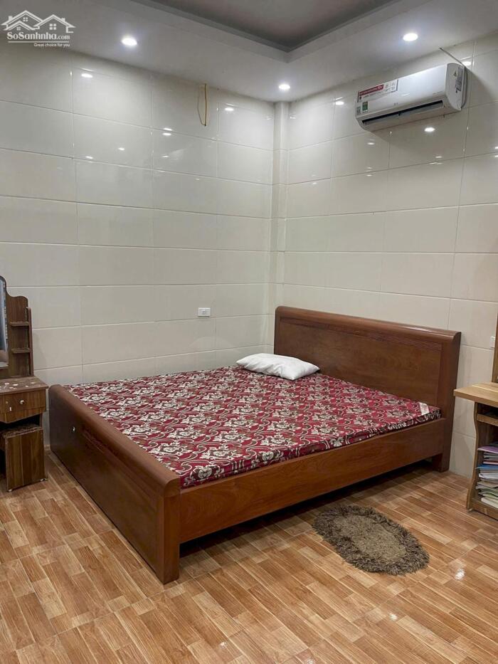 Hình ảnh Bán nhà 2 tầng đẹp tại Định Trung, Vĩnh Yên. 0