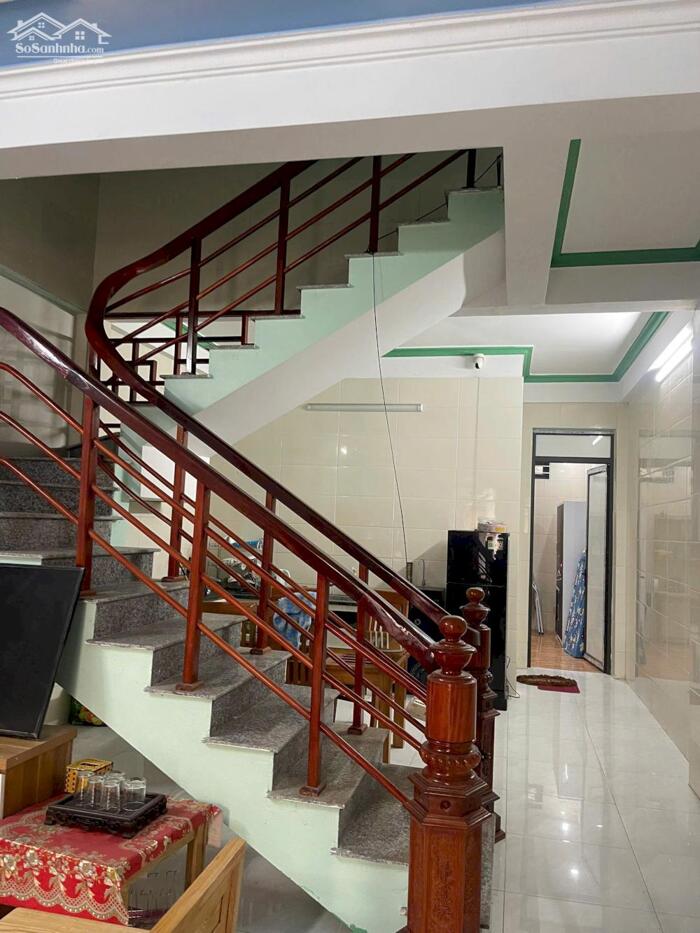 Hình ảnh Bán nhà 2 tầng đẹp tại Định Trung, Vĩnh Yên. 2