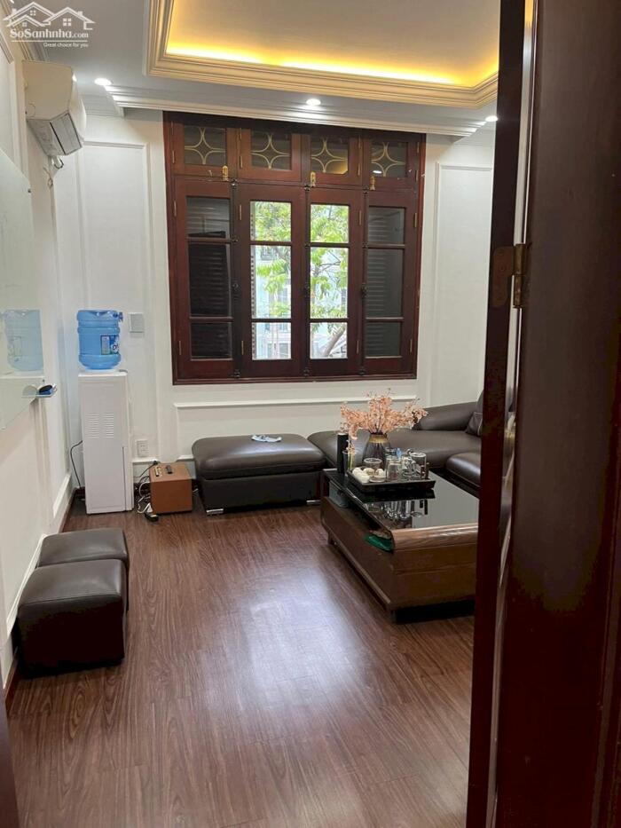 Hình ảnh Bán Nhà Mặt Phố Hoàng Hoa Thám Ba Đình 45m2-5T MT6m LÔ GÓC 20 Tỷ. 3