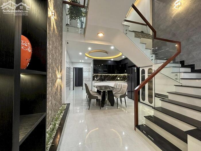 Hình ảnh Chính Chủ gửi bán nhà 3 tầng MT Phú Lộc 20, P Thanh Khê. Đà Nẵng. 2