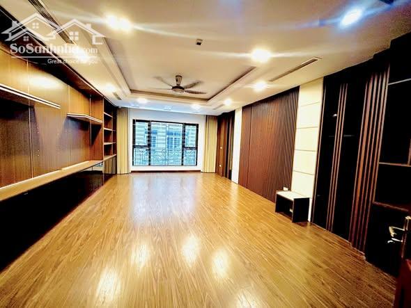 Hình ảnh Mặt phố Trung Tâm Đống Đa MT 10,5M 157 Tỷ Vỉa Hè Rộng Vị Trí Đẹp 3