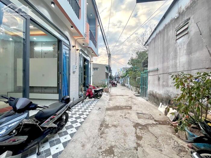 Hình ảnh Bán 2 Căn Nhà Trệt Lầu hẻm 11 đường Nguyễn Văn Linh - Cách Bệnh Viện ĐKTW 300m 11