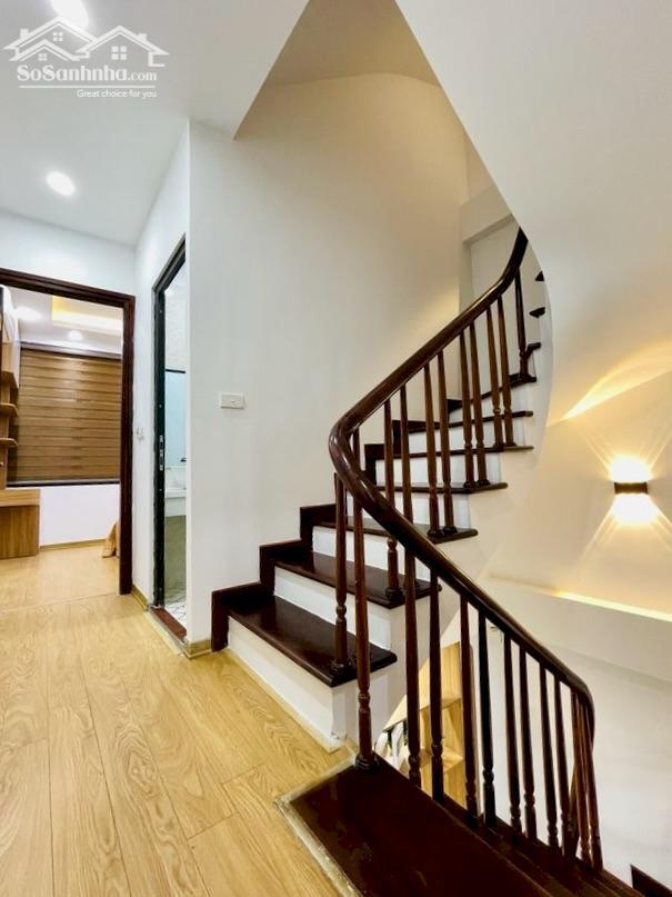 Hình ảnh Bán nhà Khương Trung - Thanh Xuân, 5T mới ở ngay, 4PN, 2 Thoáng, Cách ô tô 30m, 9,85 Tỷ 2