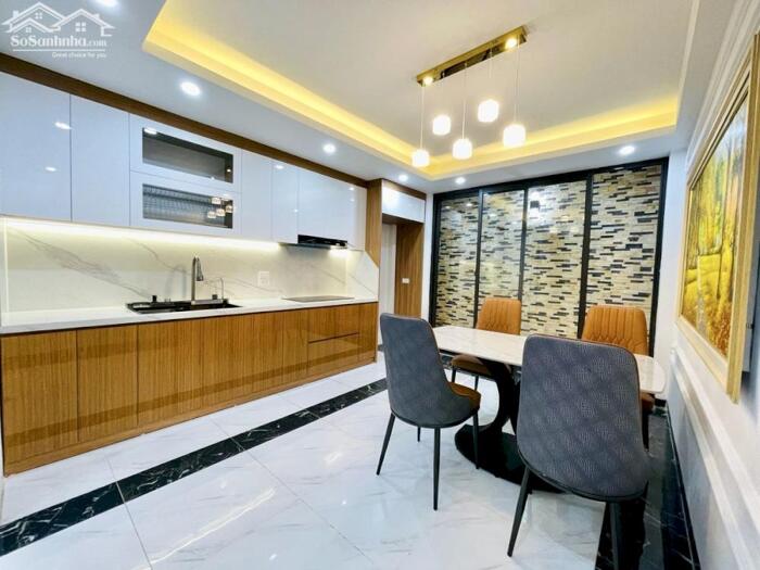 Hình ảnh Bán nhà Khương Trung - Thanh Xuân, 5T mới ở ngay, 4PN, 2 Thoáng, Cách ô tô 30m, 9,85 Tỷ 1