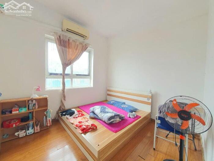 Hình ảnh cho thuê chung cư 137 Nguyễn Ngọc Vũ, Trung Hòa. 90m 2 phòng ngủ, đồ cơ bản 12 triệu 5