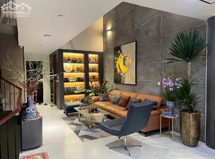 Hình ảnh Bán nhà Đặng Tiến Đông_ô tô cất nhà_gần hồ Hoàng Cầu_mt rộng bề thế_82m2 2