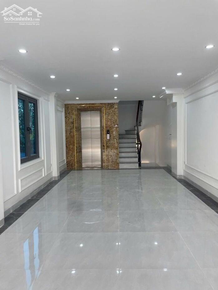 Hình ảnh Bán nhà Nguyễn Chí Thanh_phân lô vỉa hè_6 tầng thang máy_ngõ kd ô tô tránh_40m2 1