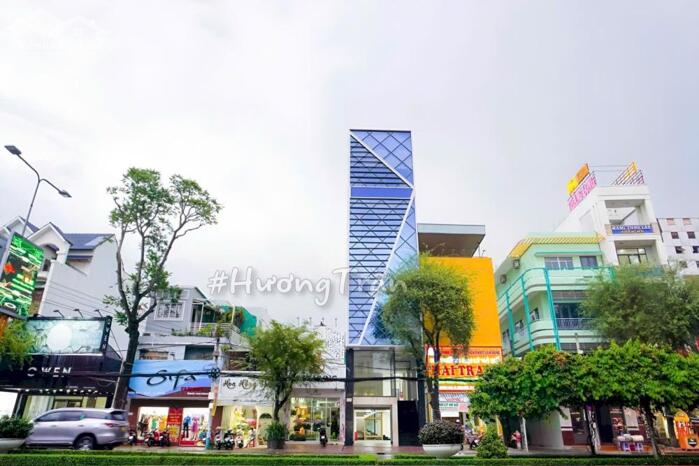 Hình ảnh 180 triệu - CHO THUÊ hoặc BÁN TÒA NHÀ 7 TẦNG 840,32m2 MỚI XÂY 100% (CÓ THANG MÁY) MẶT TIỀN ĐƯỜNG 30/4 0