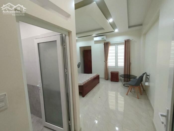 Hình ảnh Cho thuê nhà sân cổng riêng Văn Cao, DT: 110m2, 4 p.ngủ. 7