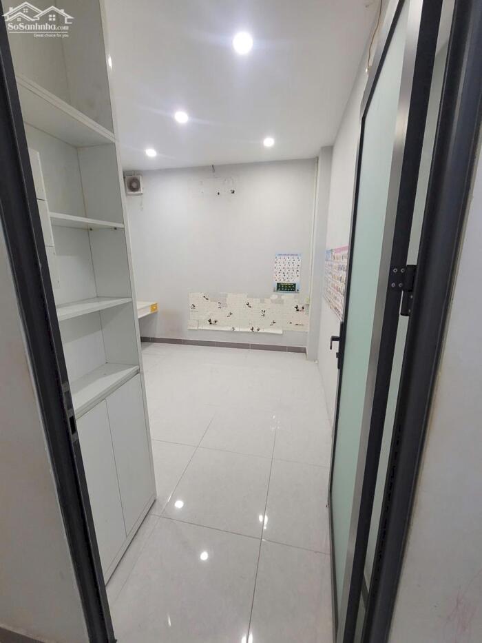 Hình ảnh BÁN CĂN HỘ CHUNG CƯ PHAN VĂN KHỎE – P.5, Q.6 (THANG MÁY – LẦU 2) - DƯỚI 2 TỶ 10