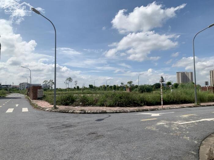 Hình ảnh Giá TỐT LÔ GÓC ĐẤU GIÁ CỰ KHỐI 112,3m2, gần hồ Bộ Đội 30Ha, dư địa tốt, phù hợp định cư, kinh doanh 0