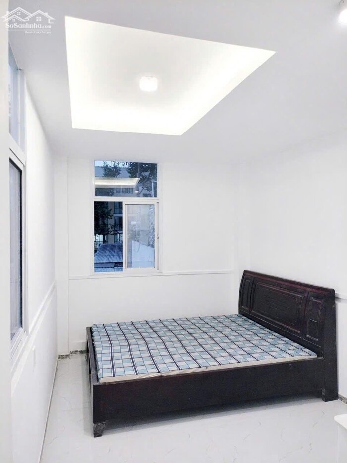 Hình ảnh NHÀ TRẦN QUANG KHẢI Q1 HIẾM - 38M2 - 5 TẦNG ST - DÒNG TIỀN 5% NĂM - GIÁ DƯỚI 9TYY 0