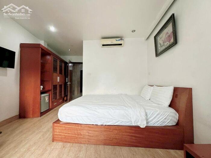 Hình ảnh Bán Tòa Khách Sạn,Mặt Phố Giải Phóng: 120/140m, 8 Tầng Than máy, MT 8m, 27 Phòng - 75 Tỷ, Doanh thu 110 triệu/tháng 8