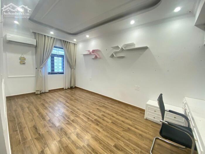 Hình ảnh CHO THUÊ NGUYÊN CĂN – VỪA Ở VỪA LÀM VĂN PHÒNG 9