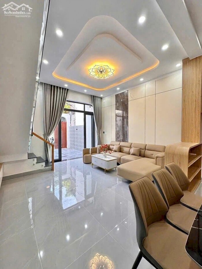 Hình ảnh CHỦ VỀ QUÊ BÁN GẤP – NHÀ SỔ RIÊNG, THỔ CƯ 3