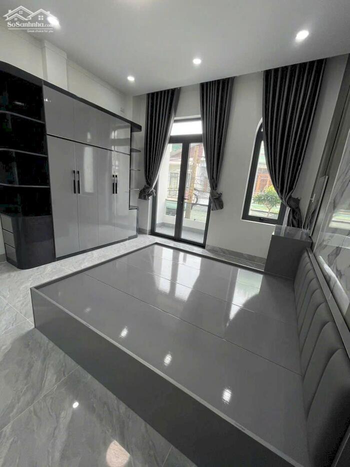 Hình ảnh Bán Nhà Sổ Riêng Full Nội Thất ,Thổ Cư, Hoàn Công, Gần Trung Tâm Biên Hoà 16