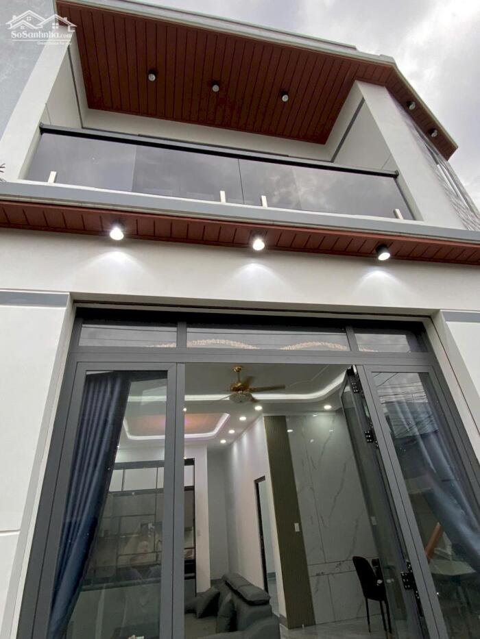 Hình ảnh Bán Nhà Sổ Riêng Full Nội Thất ,Thổ Cư, Hoàn Công, Gần Trung Tâm Biên Hoà 3