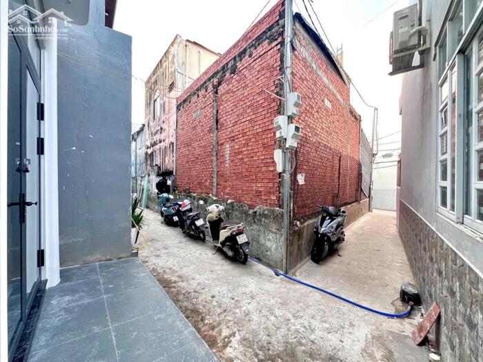 Hình ảnh Bán Nhà Trệt Lầu nhánh hẻm 52 Hùng Vương - Gần Vincom, P.Ninh Kiều 12