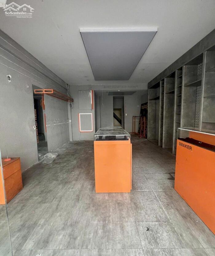 Hình ảnh Cho thuê nhà MT 2MT 173 Huỳnh Văn Bánh Q.Phú Nhuận 1