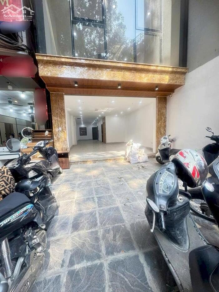 Hình ảnh MẶT PHỐ HIẾM-Bán nhà MP La Thành 80/90m, 9 Tầng, MT 5m - 59 Tỷ, Vị trí đắc địa - LH 0987 881 444 1