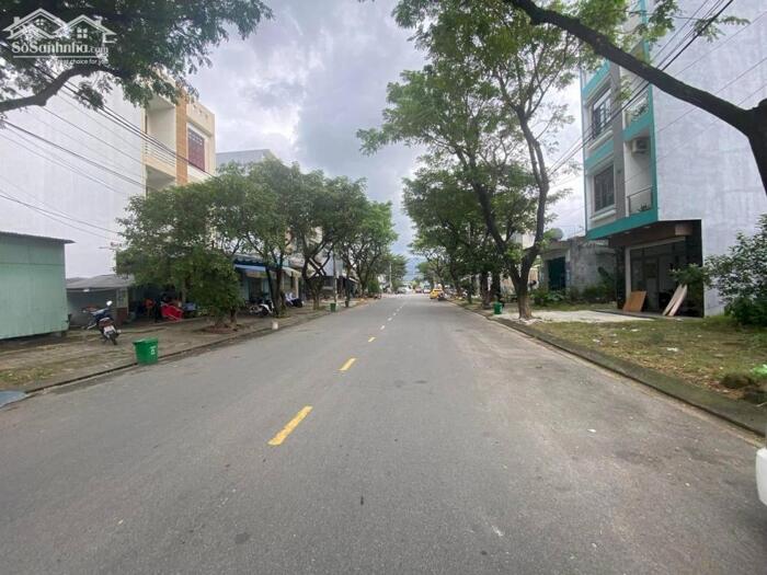 Hình ảnh Chính Chủ gửi bán lô đất MT Dương Văn Nga.Sơn Trà.Đà Nẵng 2
