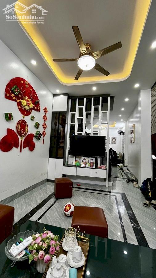 Hình ảnh Nhà 4 Tầng Khương Trung - Thanh Xuân, 37m2, 4 ngủ, ngõ 2m, Cách Ô tô 5m, Sổ Đỏ, 10,3 Tỷ 0