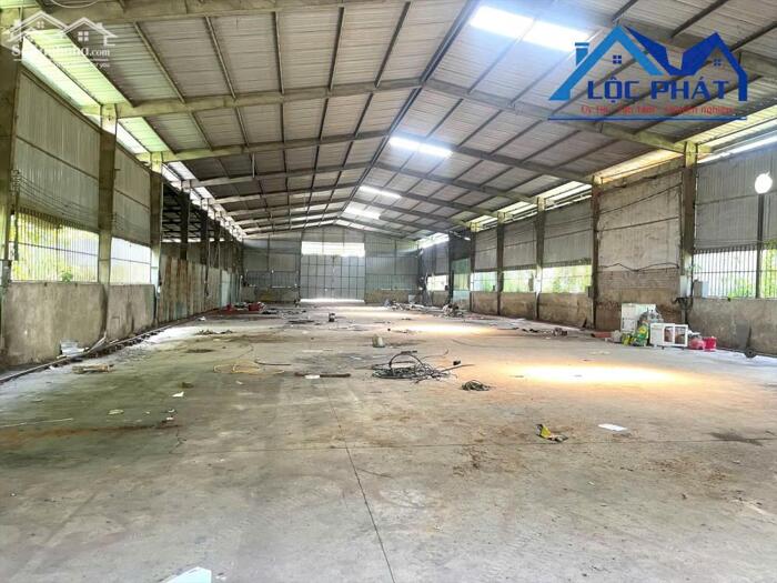 Hình ảnh Cho thuê nhà xưởng 1.500m2 giá rẻ chỉ 36 triệu. Phước Tân-Biên Hoà-Đồng Nai 1
