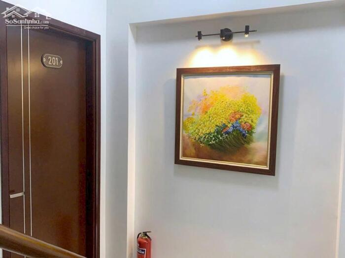 Hình ảnh Cho thuê nhà mặt phố Văn Cao, 5 p.ngủ khép kín (65m2) 3