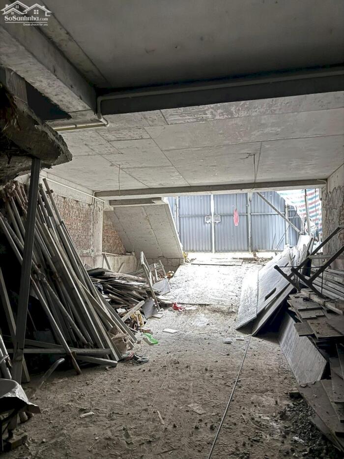 Hình ảnh Bán Nhà Mặt Phố Âu Cơ Tây Hồ 80m2-6T MT5m LÔ GÓC 38 Tỷ Âu Cơ. 2