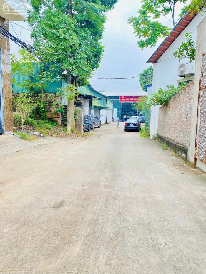 Hình ảnh Bán đất đẹp Liên bảo, ngay vòng xuyến chung cư VCI . 0