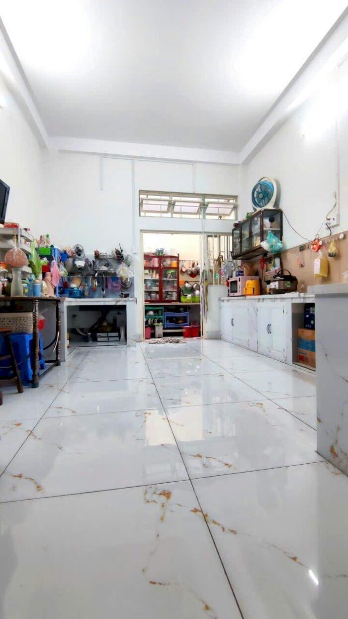 Hình ảnh Nhà mặt tiền Tân Xuân 6-Hóc Môn.Dt 4x25,5~102m2~2 tấm+ 1 tum~6,5ty 4