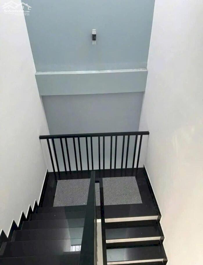 Hình ảnh BÁN NHÀ 1 TRỆT 1 LẦU – SÂN ĐẬU 2 Ô TÔ RỘNG RÃI Vĩnh Trung – P. Tây Nha Trang 3